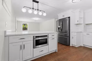 755 Mammoth Rd, Manchester, NH 03104 - Photo 21