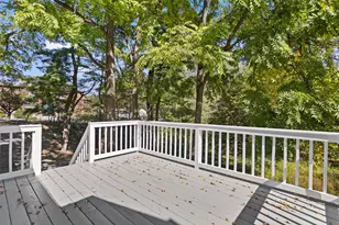 755 Mammoth Rd, Manchester, NH 03104 - Photo 7