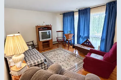 6 Alexander Drive, Manchester, NH 03109 - Photo 5