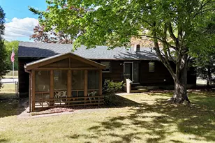 6 Alexander Dr, Manchester, NH 03109 - Photo 3