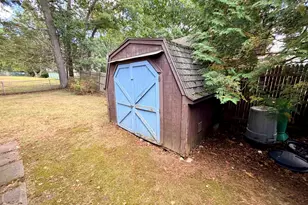 6 Alexander Dr, Manchester, NH 03109 - Photo 21
