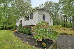 9 Epping Woods Rd, Epping, NH 03042 - Photo 3