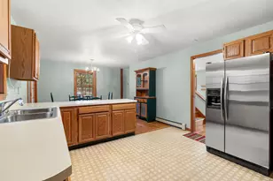 19 Purington Ln, Hampton, NH 03842 - Photo 5