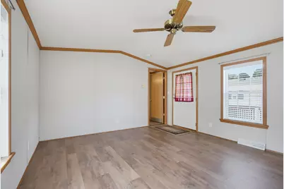 42 Columbia Drive, Newmarket, NH 03857 - Photo 5