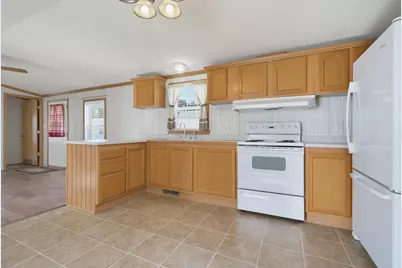 42 Columbia Drive, Newmarket, NH 03857 - Photo 7