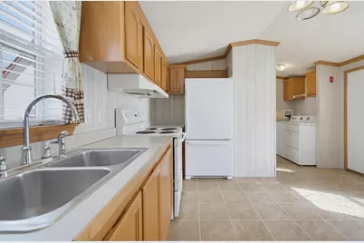 42 Columbia Drive, Newmarket, NH 03857 - Photo 15