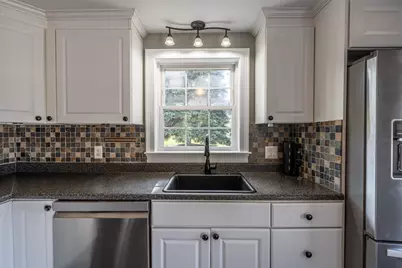26 Saint Josephs Drive, Nashua, NH 03060 - Photo 7