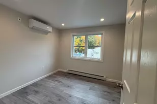 158 E Main St, Hampstead, NH 03826 - Photo 13