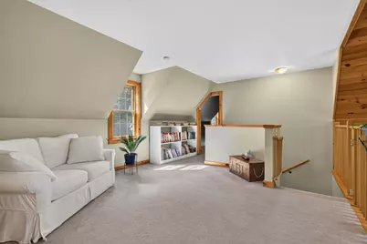 379 E Washington Road, Hillsboro, NH 03244 - Photo 27