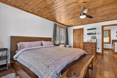 379 E Washington Road, Hillsboro, NH 03244 - Photo 23