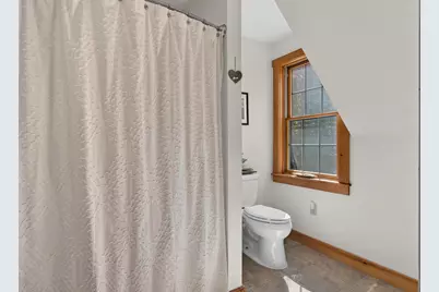 379 E Washington Road, Hillsboro, NH 03244 - Photo 33