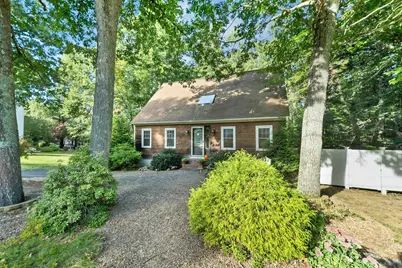 13 Durell Drive, Newmarket, NH 03857 - Photo 1