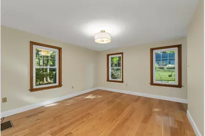 13 Durell Drive, Newmarket, NH 03857 - Photo 19