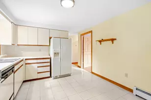 42 Taschereau Blvd, Nashua, NH 03062 - Photo 5
