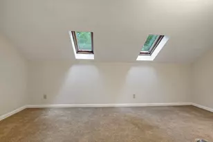 32 Golfview Dr, Manchester, NH 03102 - Photo 37