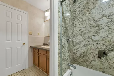 32 Golfview Drive, Manchester, NH 03102 - Photo 29