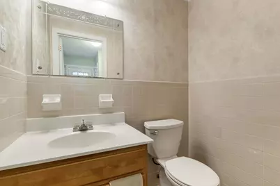 32 Golfview Drive, Manchester, NH 03102 - Photo 21