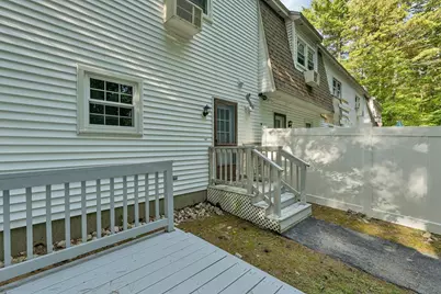 32 Golfview Drive, Manchester, NH 03102 - Photo 41