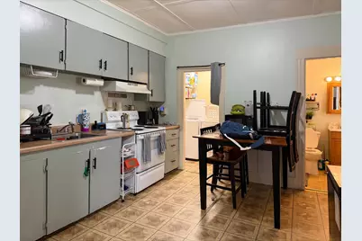 359 Pearl Street, Manchester, NH 03104 - Photo 9