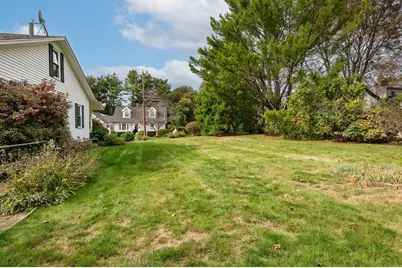 131 Jones Avenue, Portsmouth, NH 03801 - Photo 5