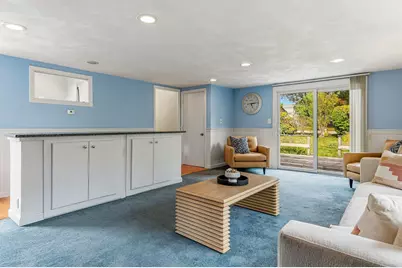 131 Jones Avenue, Portsmouth, NH 03801 - Photo 25
