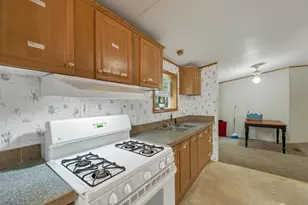 42 Elm St, Milton, NH 03851 - Photo 17