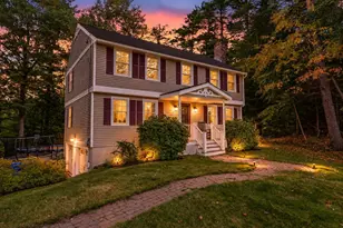 26 Holts Point Rd, Hampstead, NH 03841 - Photo 1