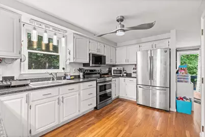 26 Holts Point Road, Hampstead, NH 03841 - Photo 11