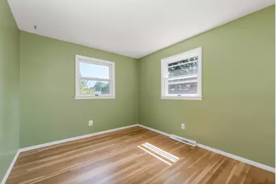 19 Suzanne Drive, Portsmouth, NH 03801 - Photo 33