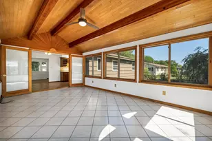 19 Suzanne Dr, Portsmouth, NH 03801 - Photo 5
