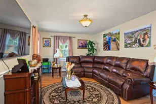 97 King St, Nashua, NH 03060 - Photo 11