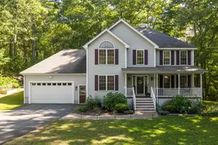 24 Wilson Rd, Londonderry, NH 03053 - Photo 1