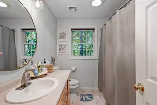 24 Wilson Rd, Londonderry, NH 03053 - Photo 27