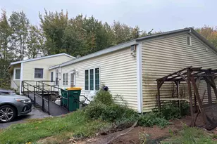 784 Portland St, Rochester, NH 03868 - Photo 1