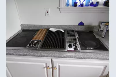80 West Merrimack Street, Manchester, NH 03101 - Photo 9