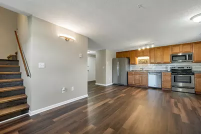 316 Elmwood Drive, Hudson, NH 03051 - Photo 9