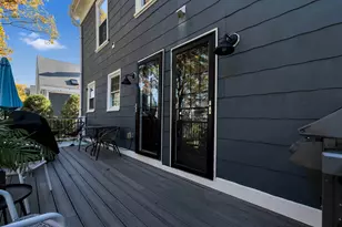 35 Woodbury Ave, Portsmouth, NH 03801 - Photo 31