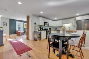 35 Woodbury Ave, Portsmouth, NH 03801 - Photo 9