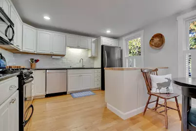 35 Woodbury Avenue, Portsmouth, NH 03801 - Photo 11