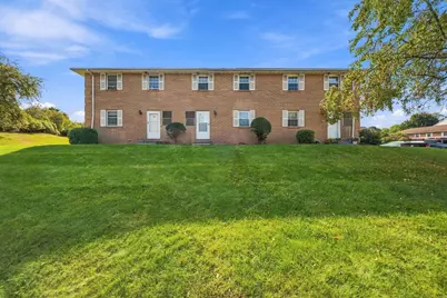 102 Elmwood Drive, Hudson, NH 03051 - Photo 3