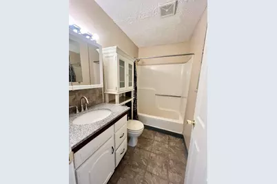 35 Log Street #1A, Manchester, NH 03102 - Photo 5