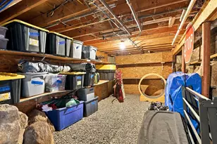 441 Bartlett St, Manchester, NH 03102 - Photo 25