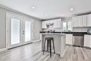 21 Smith Rd, Chester, NH 03036 - Photo 9