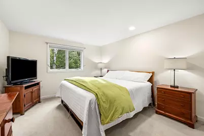 35 Walden Pond Drive, Nashua, NH 03064 - Photo 35