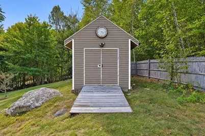 95 Hooksett Road, Auburn, NH 03032 - Photo 9