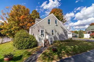 21 Cross St, Jaffrey, NH 03452 - Photo 5