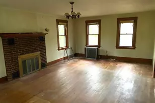 11 Bridge St, Springfield, VT 05156 - Photo 7