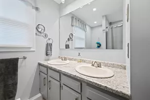 42 Crestwood Dr, Gorham, NH 03581 - Photo 21