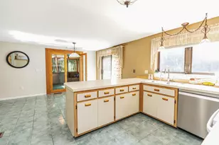 7 Mockingbird Ct, Merrimack, NH 03054 - Photo 9
