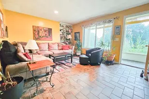 4 Greenfield Dr, Dover, NH 03820 - Photo 9